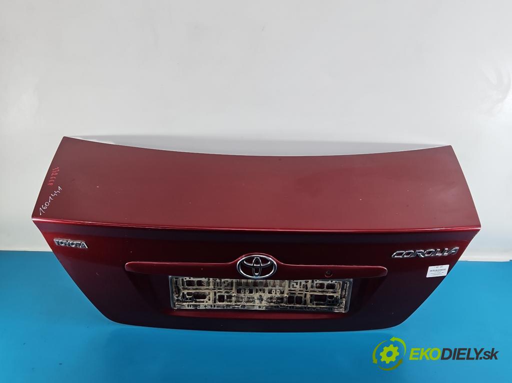 Toyota Corolla E12 2001-2009 1.4 vvti 97KM manual 71 kW 1398 cm3 4- zadní kufrové dveře  (Zadní kapota (kufr))