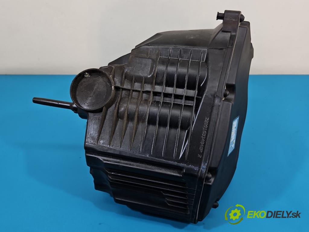 Audi A4 B9 2015-2024 2.0 tdi 190 hp automatic 140 kW 1968 cm3 5- obal filtra vzduchu 8W0133835P (Kryt vzduchového filtru)