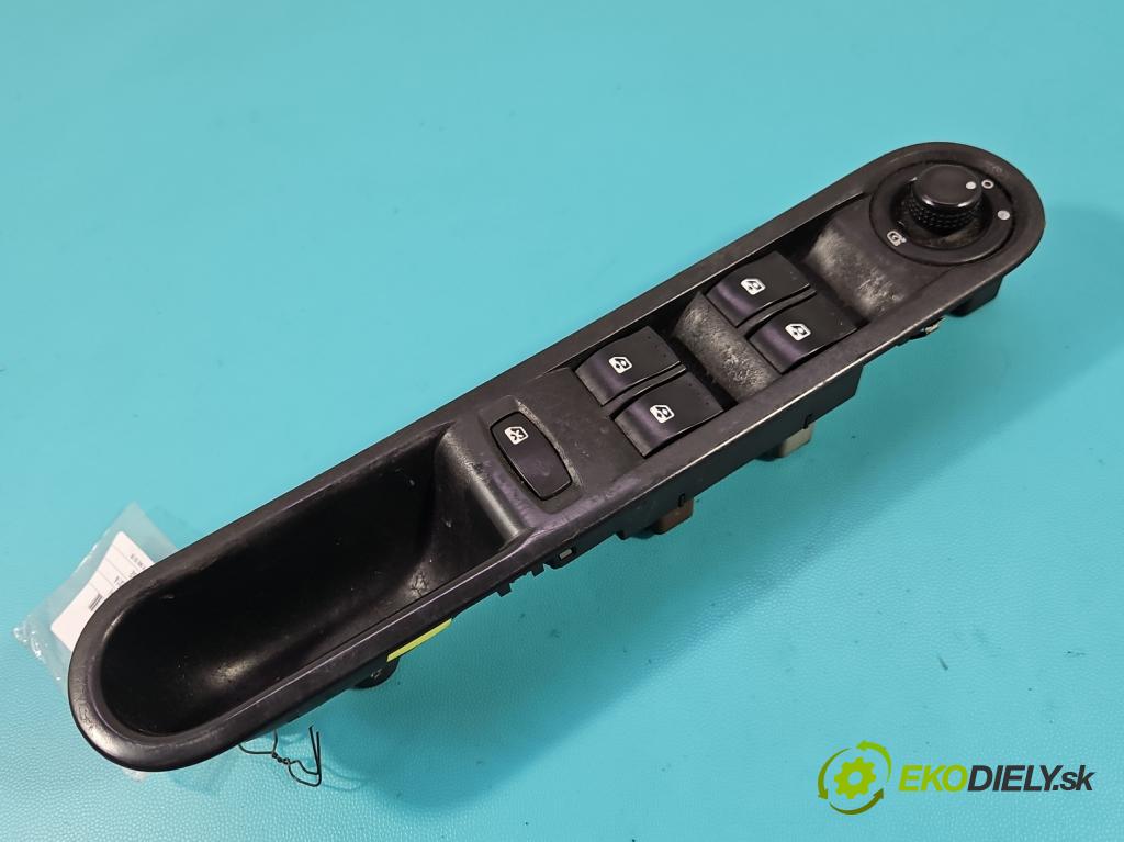 Renault Espace IV 2003-2014 2.2 dci 150 hp manual 110 kW 2188 cm3 5- Přepínač oken zpětných zrcátek 8200519355