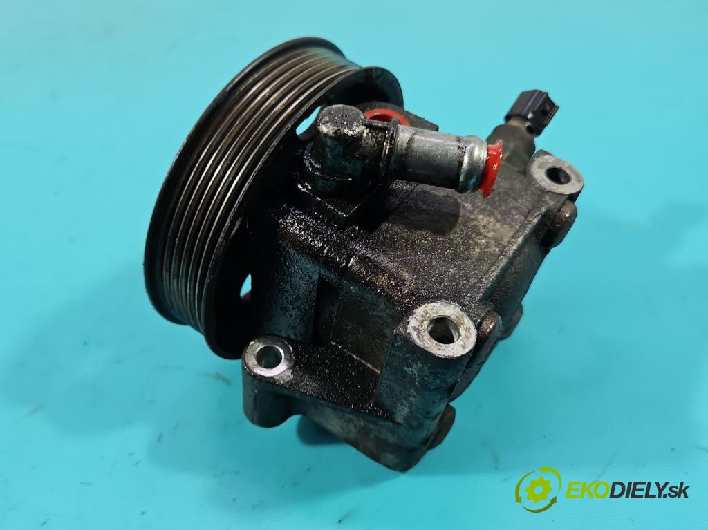 Ford Focus Mk2 2004-2011 1.6 16V 101 HP manual 74 kW 1596 cm3 5- čerpadlo posilovač 4M51-3A696-AD (Servočerpadlo)