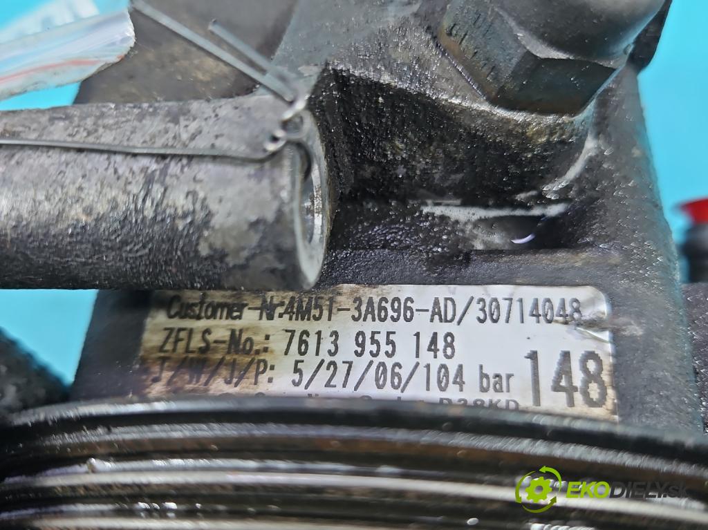 Ford Focus Mk2 2004-2011 1.6 16V 101 HP manual 74 kW 1596 cm3 5- čerpadlo posilovač 4M51-3A696-AD (Servočerpadlo)