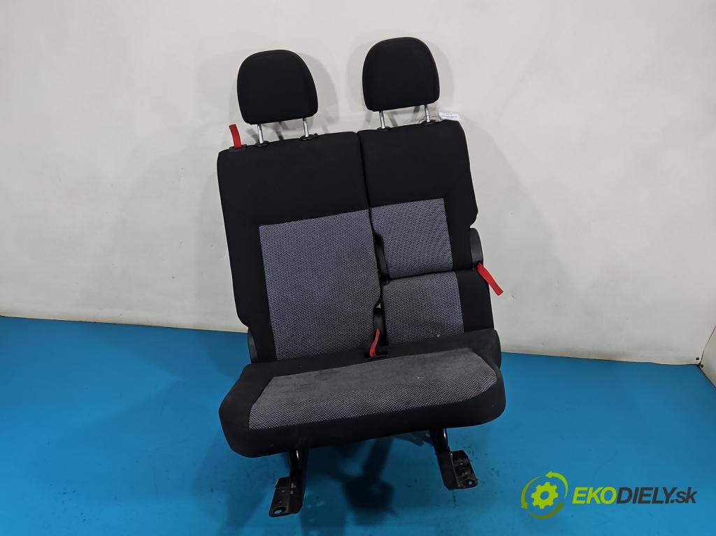 Fiat Doblo II 2010- 1.3 jtd 75 hp manual 55 kW 1248 cm3 5- Sedadlo pravý  (Sedadlo)
