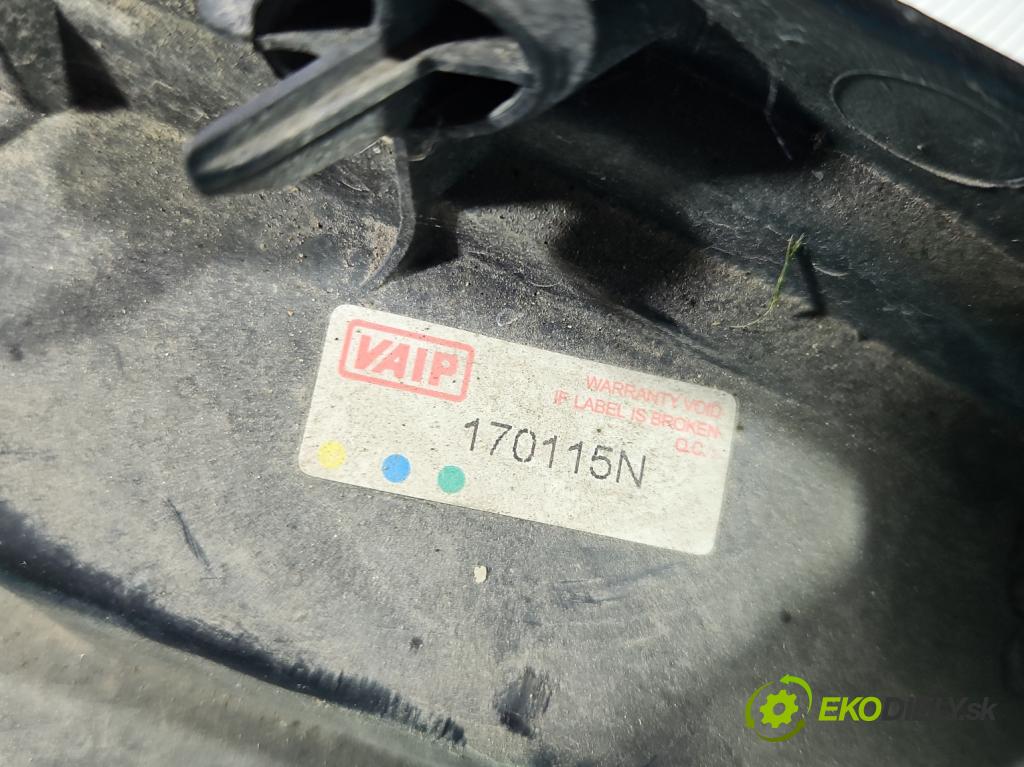 Opel Corsa C 2000-2006 1.7 dti 75 HP manual 55 kW 1686 cm3 5- Reflektor: ľavý  (Kľučka dverí ostatné)