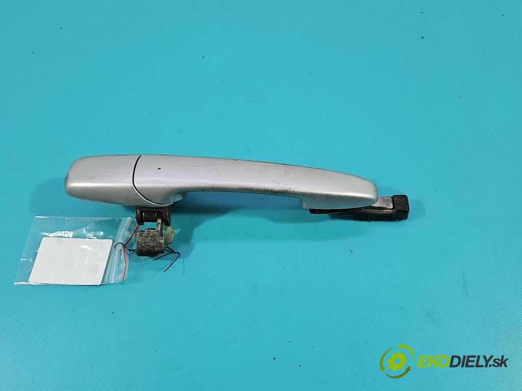 Mazda 5  2005-2010 2.0 16V 145 HP manual 107 kW 1999 cm3 5- rukoväť zadné pravé mimo:  (Kľučka dverí ostatné)