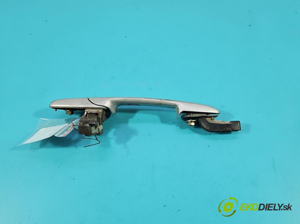 Mazda 5  2005-2010 2.0 16V 145 HP manual 107 kW 1999 cm3 5- rukoväť zadné pravé mimo:  (Kľučka dverí ostatné)