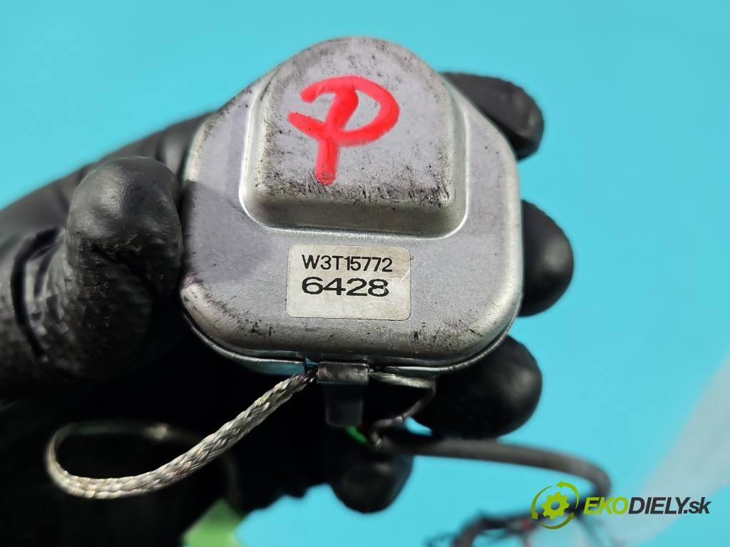 Mazda 5  2005-2010 2.0 16V 145 HP manual 107 kW 1999 cm3 5- Vlákno: W3T15772