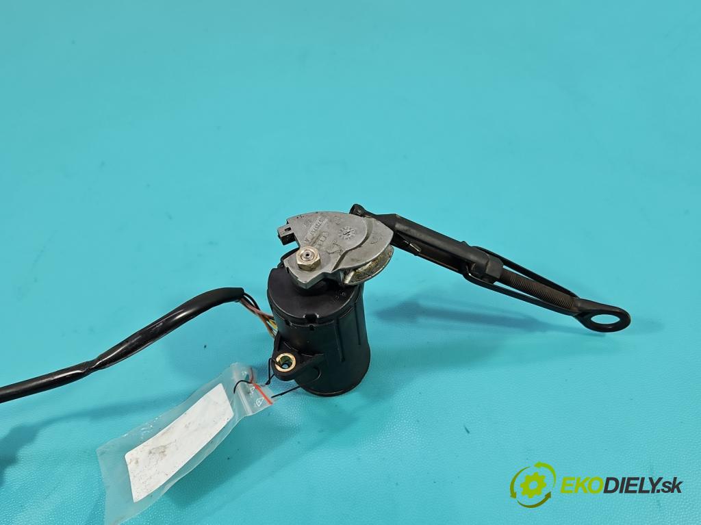 Vw Passat B5 1995-2005 1.9 tdi 110 hp manual 81 kW 1896 cm3 4- pedal plyn: potenciometr: 0205001032