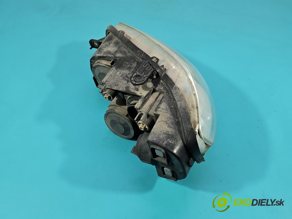 Fiat Punto II 1999-2010 1.4 16V 95 HP manual 70 kW 1368 cm3 3- Reflektor: pravý  (Svetlo predné pravé)