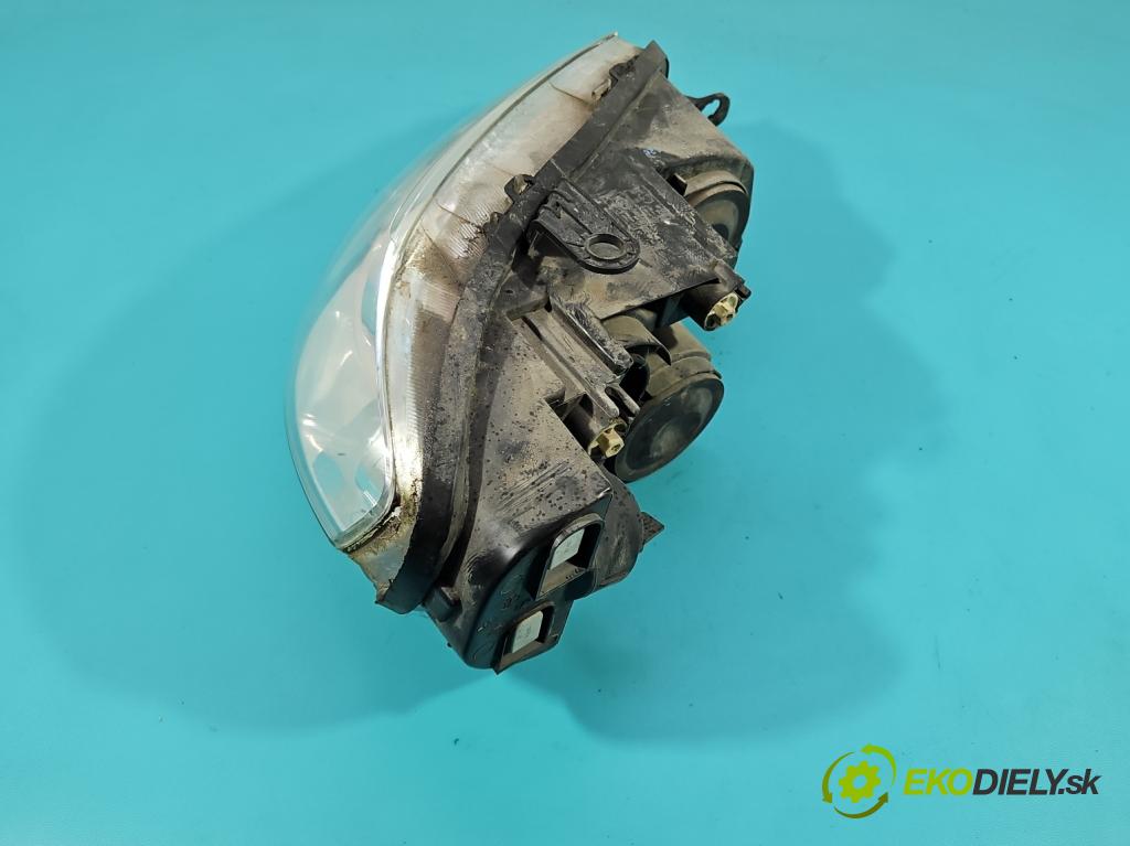 Fiat Punto II 1999-2010 1.4 16V 95 HP manual 70 kW 1368 cm3 3- Reflektor: ľavý  (Kľučka dverí ostatné)