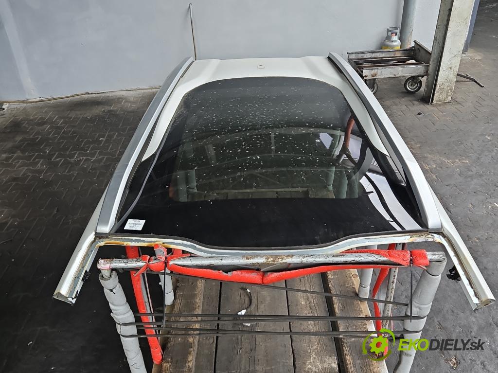Peugeot 2008 I 2013-2019 1.2 12V 110 HP automatic 81 kW 1199 cm3 5- strecha