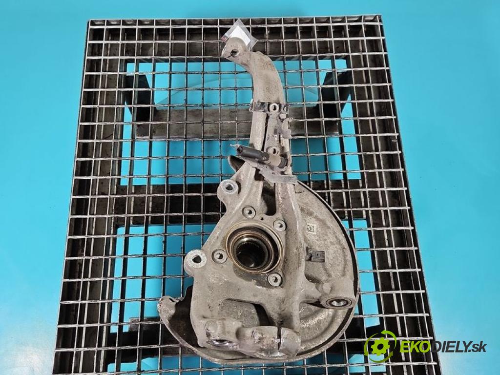 Audi A4 B9 2015-2024 2.0 tdi 190 hp automatic 140 kW 1968 cm3 5- náboj levé (Náboj kola)