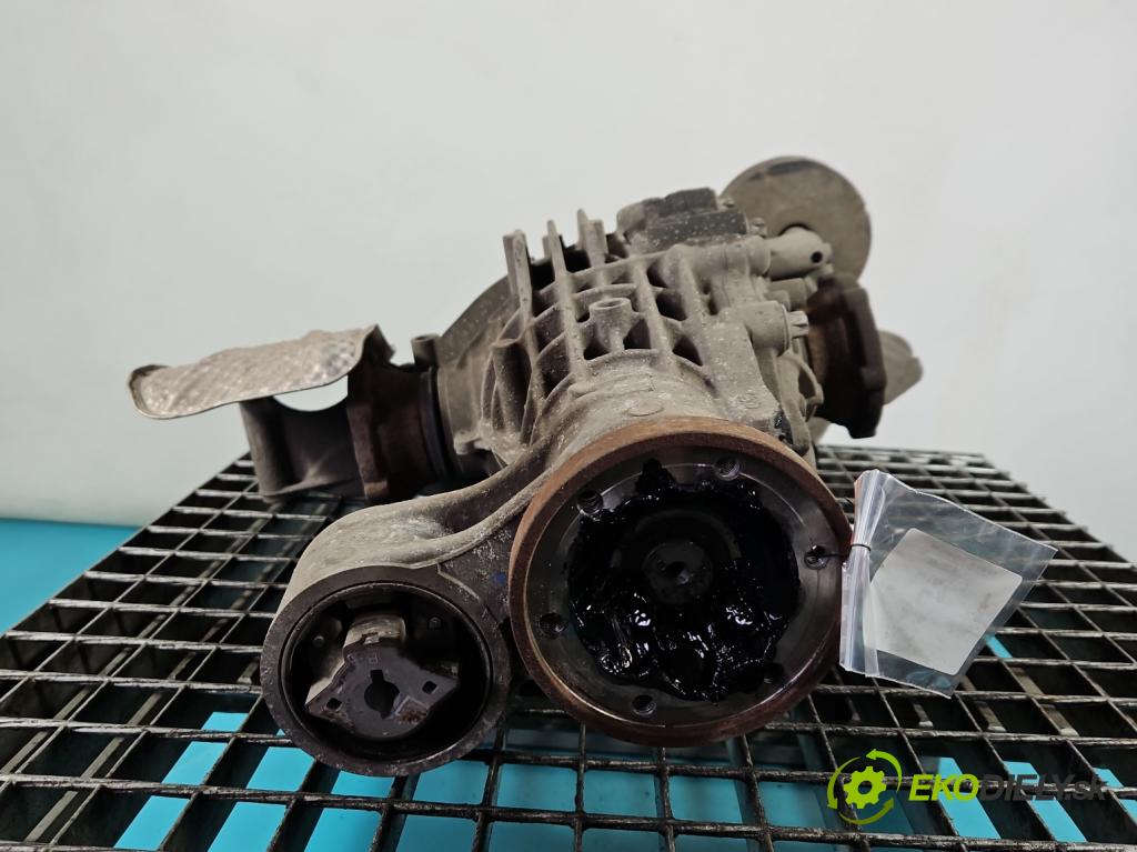 Audi A4 B9 2015-2024 2.0 tdi 190 HP automatic 140 kW 1968 cm3 5- Most: zadní: 0DB500043G