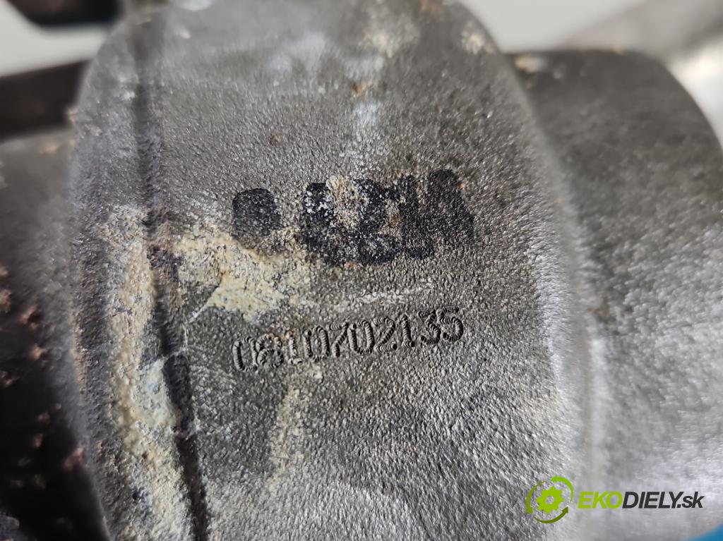 Porsche Cayenne I 2002-2010 4.8 V8 automatic 283 kW 4806 cm3 5- rúrka systému chladenia 94610636002