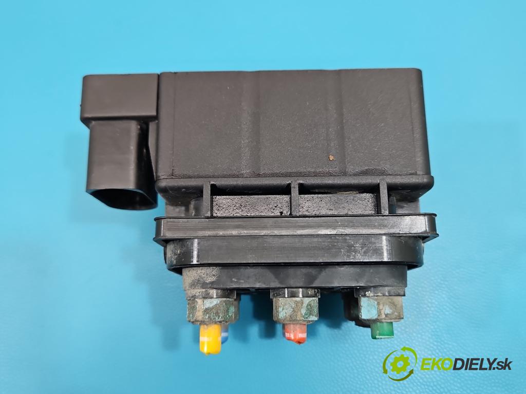 Porsche Cayenne I 2002-2010 4.8 V8 automatic 283 kW 4806 cm3 5- Distributor: 15152400082