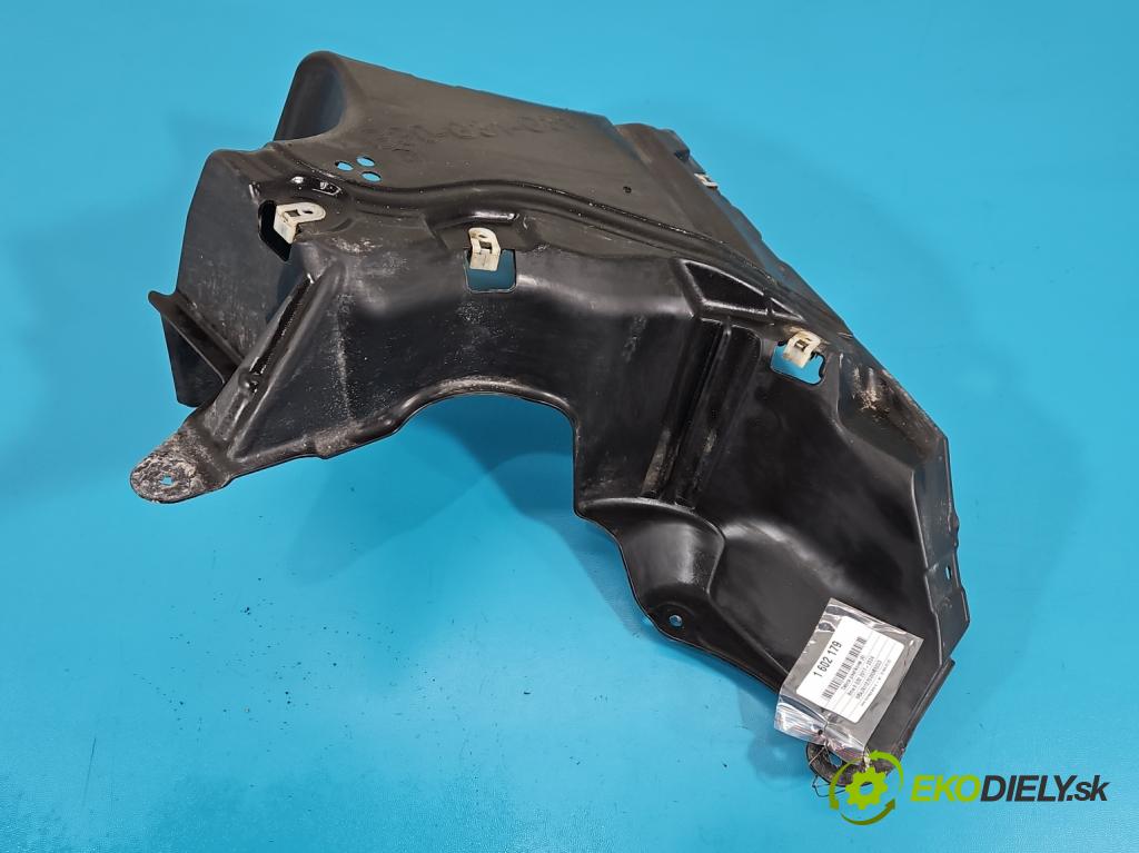 Bmw 5 G30 2017-2024 2.0 T 184 hp automatic 135 kW 1998 cm3 4- kryt plastová 51757340787