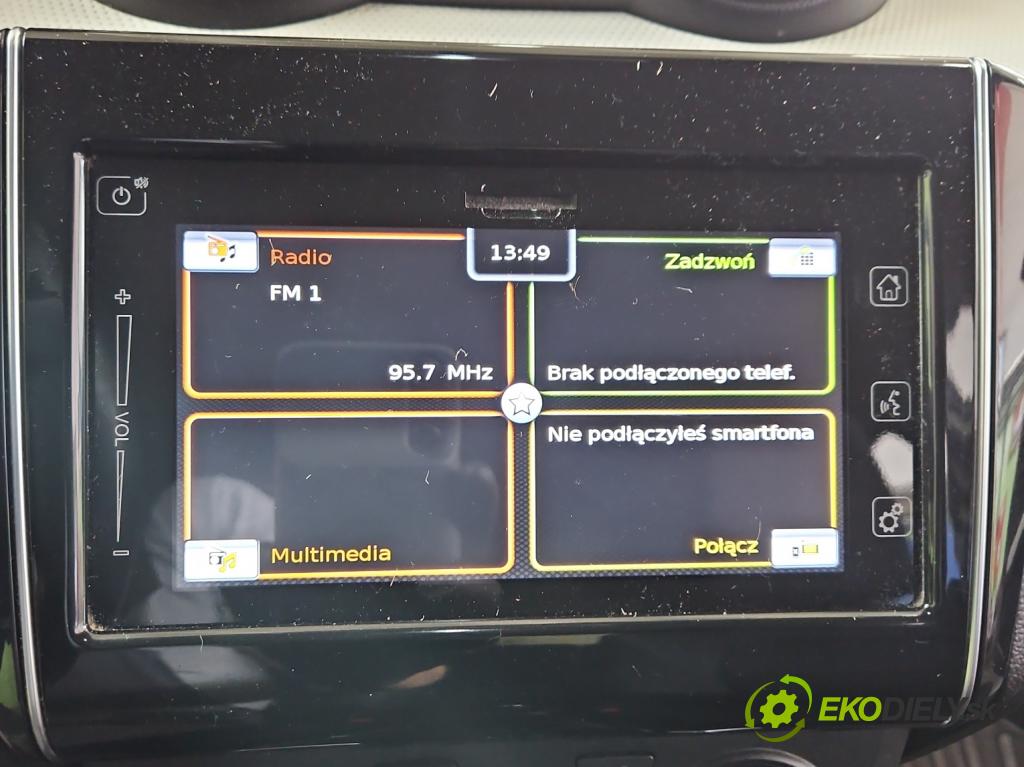 Suzuki Swift Mk8 2017-2024 1.0 T K10C 111KM manual 82 kW 998 cm3 5- Radio továrna: 39920-52R00