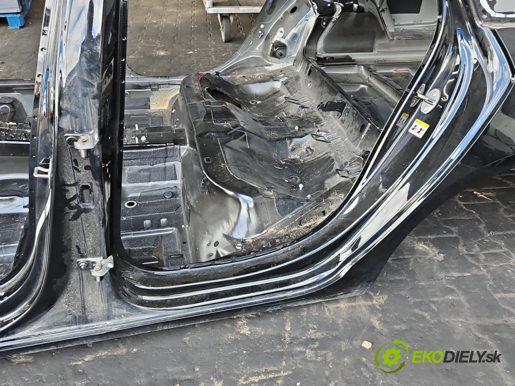 Audi A4 B9 2015-2024 2.0 tdi 190 HP automatic 140 kW 1968 cm3 5- Práh: ľavý (Karoséria ostatné)