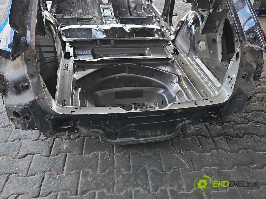 Audi A4 B9 2015-2024 2.0 tdi 190 HP automatic 140 kW 1968 cm3 5- pas zadní: 