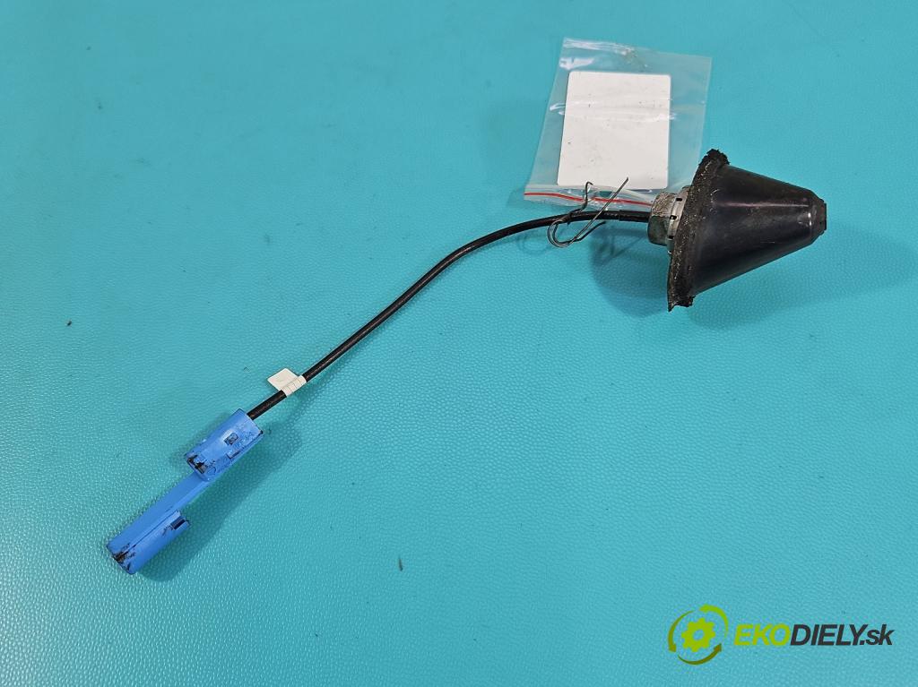 Opel Astra III 2004-2014 1.6 16V 116 hp manual 85 kW 1598 cm3 5- Antena