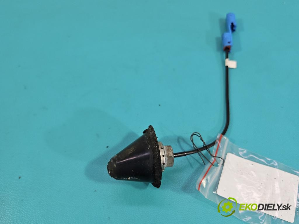 Opel Astra III 2004-2014 1.6 16V 116 hp manual 85 kW 1598 cm3 5- Antena