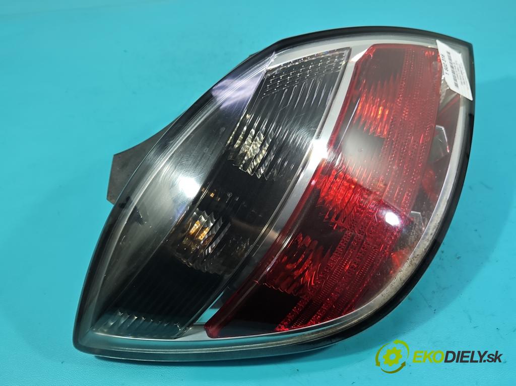 Opel Astra III 2004-2014 1.6 16V 116 HP manual 85 kW 1598 cm3 5- svetlo / reflektor zadné ľavé 13222324 (Kľučka dverí ostatné)