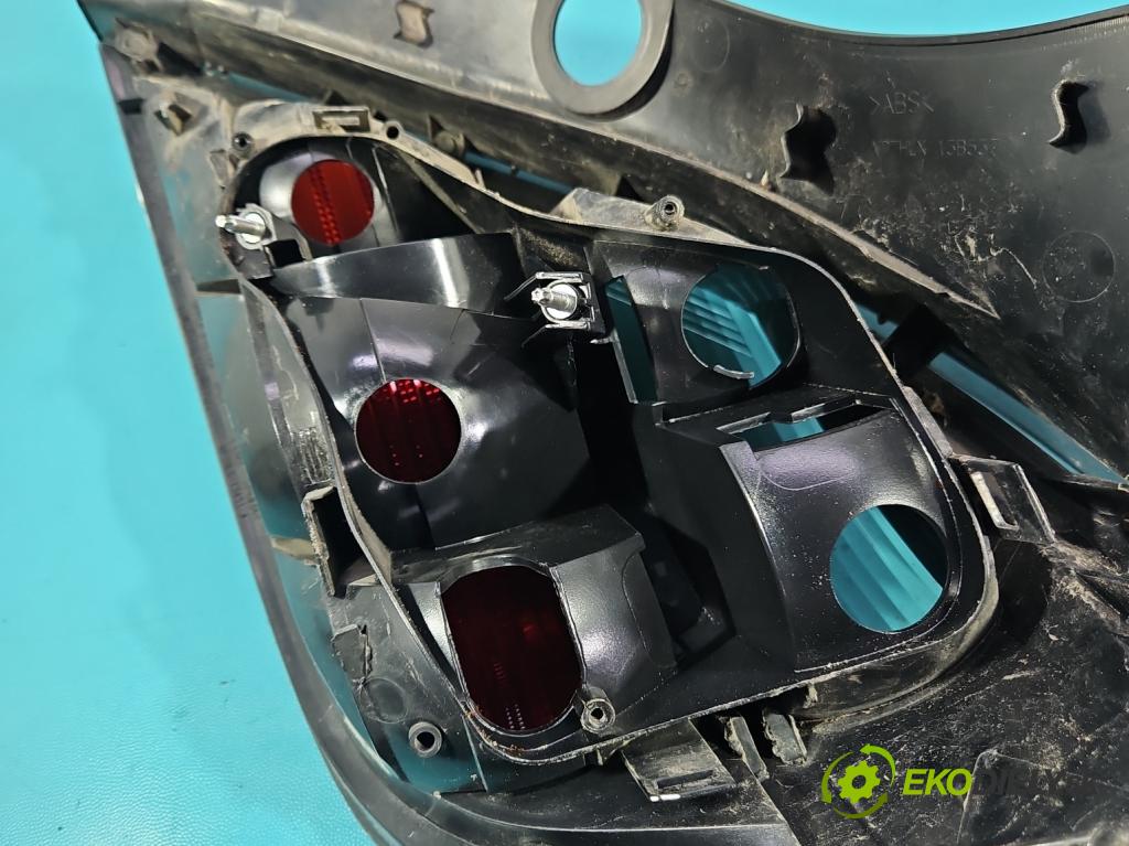 Opel Astra III 2004-2014 1.6 16V 116 HP manual 85 kW 1598 cm3 5- svetlo / reflektor zadné ľavé 13222324 (Kľučka dverí ostatné)