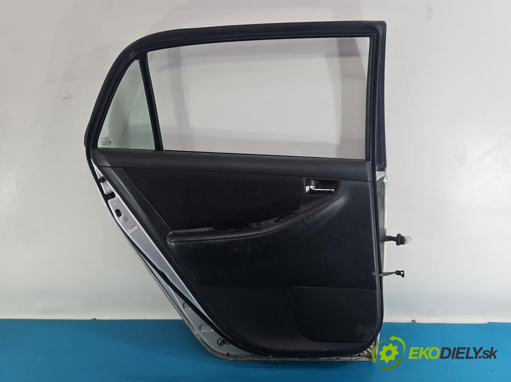 Toyota Corolla E12 2001-2009 2.0 D4D 116 hp manual 85 kW 1995 cm3 5- dveře zadní levé  (Klika dveří ostatní)