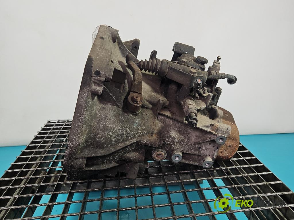 Fiat Albea 1.4 8V 77 HP manual 57 kW 1368 cm3 4- prevodovka stupeň,rýchlosť manual