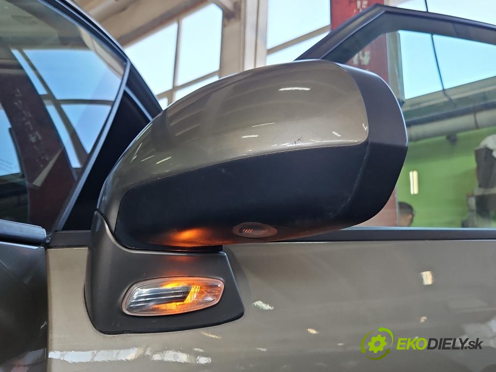 Citroen C4 Grand picasso I 2006-2013 2.0 hdi 136hp manual 100 kW 1997 cm3 5- zpětné zrcátko levé  (Klika dveří ostatní)