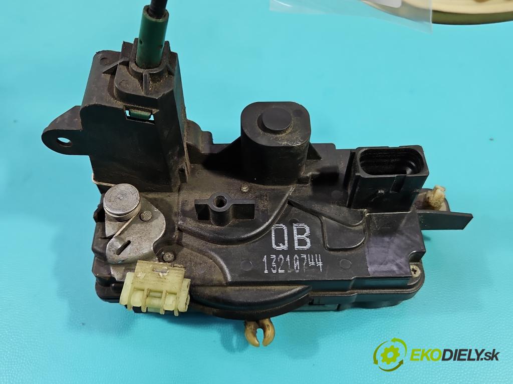 Opel Astra III 2004-2014 1.8 16V 140 hp manual 103 kW 1796 cm3 2- zámek přední levý 13210744