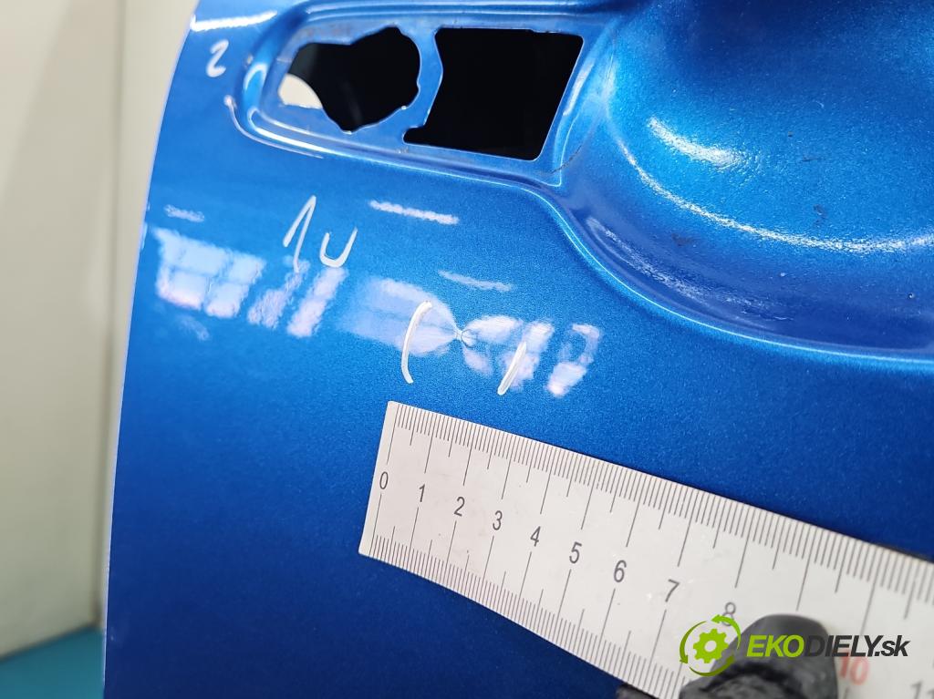 Suzuki Swift Mk8 2017-2024 1.0 T 111KM manual 82 kW 998 cm3 5- dvere predné pravé  (Kľučka dverí ostatné)