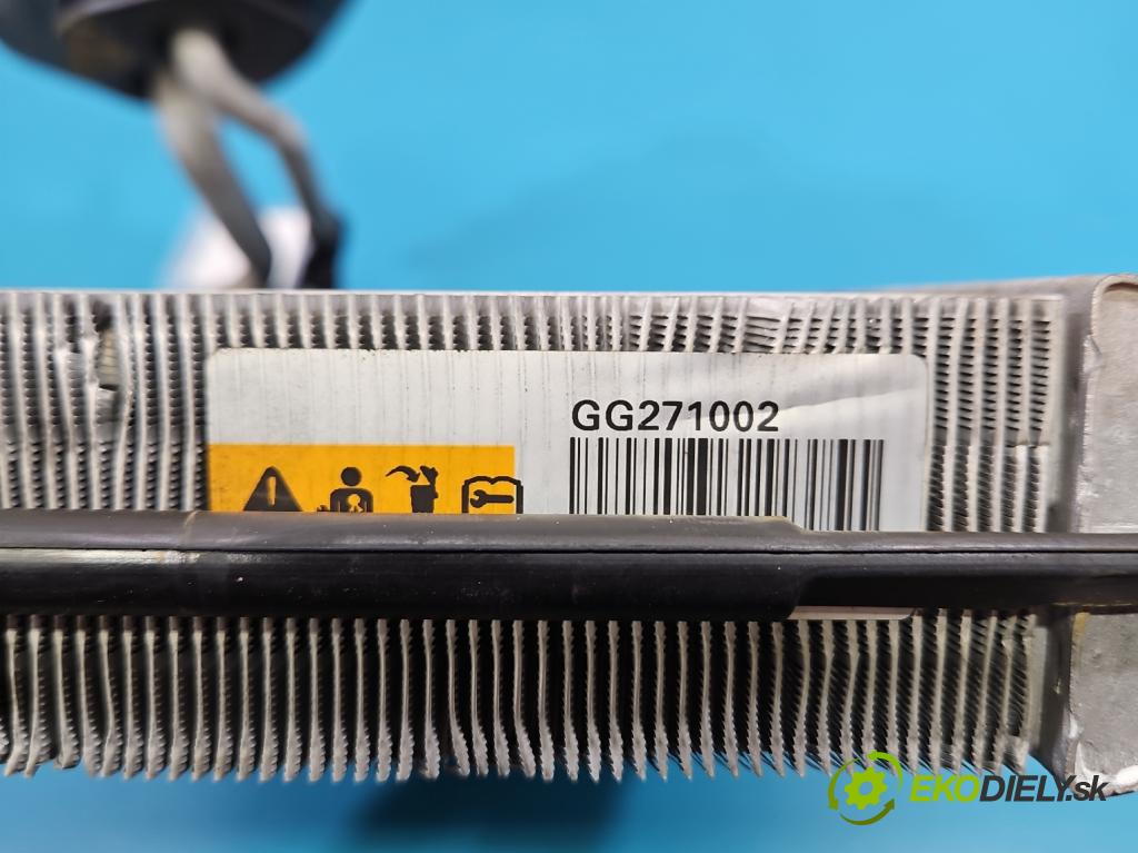 Audi A4 B9 2015-2024 2.0 tdi 190 HP automatic 140 kW 1968 cm3 5- radiator GG271002 (Radiátor kúrenia)
