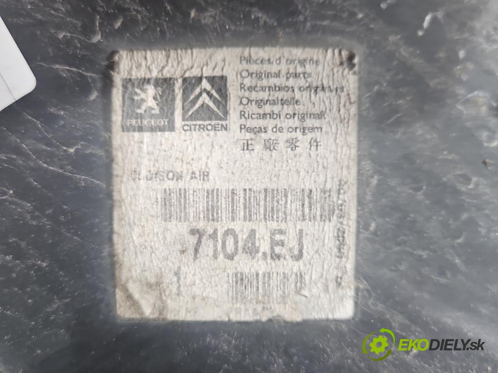 Citroen C4 Grand picasso I 2006-2013 2.0 hdi 136 HP manual 100 kW 1997 cm3 5- Vstup: vzduchu 9658586880