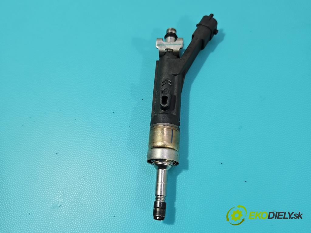 Peugeot 2008 I 2013-2019 1.2 12V 110 HP automatic 81 kW 1199 cm3 5- vstrek benzín 9810335380