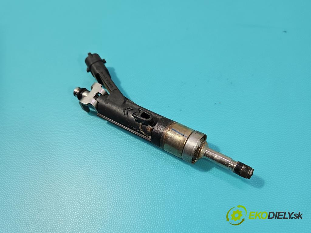 Peugeot 2008 I 2013-2019 1.2 12V 110 HP automatic 81 kW 1199 cm3 5- vstrek benzín 9810335380