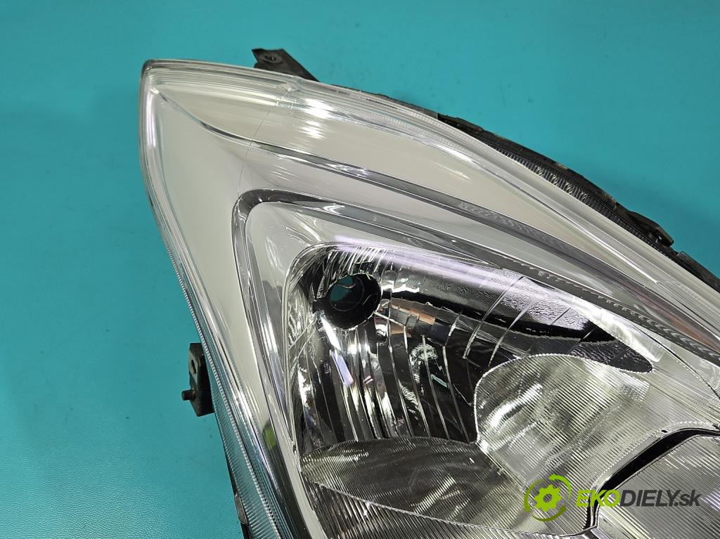 Suzuki Swift Mk8 2017-2024 1.0 T 111KM manual 82 kW 998 cm3 5- Reflektor: pravý  (Svetlo predné pravé)