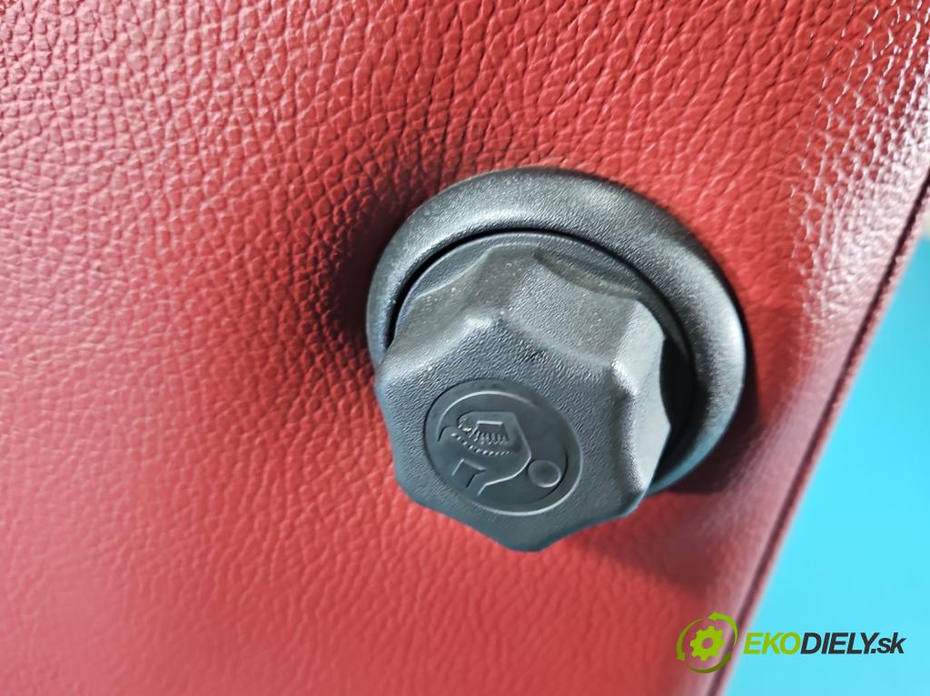Opel Astra III 2004-2014 1.8 16V 140 HP manual 103 kW 1796 cm3 2- sedačke: komplet