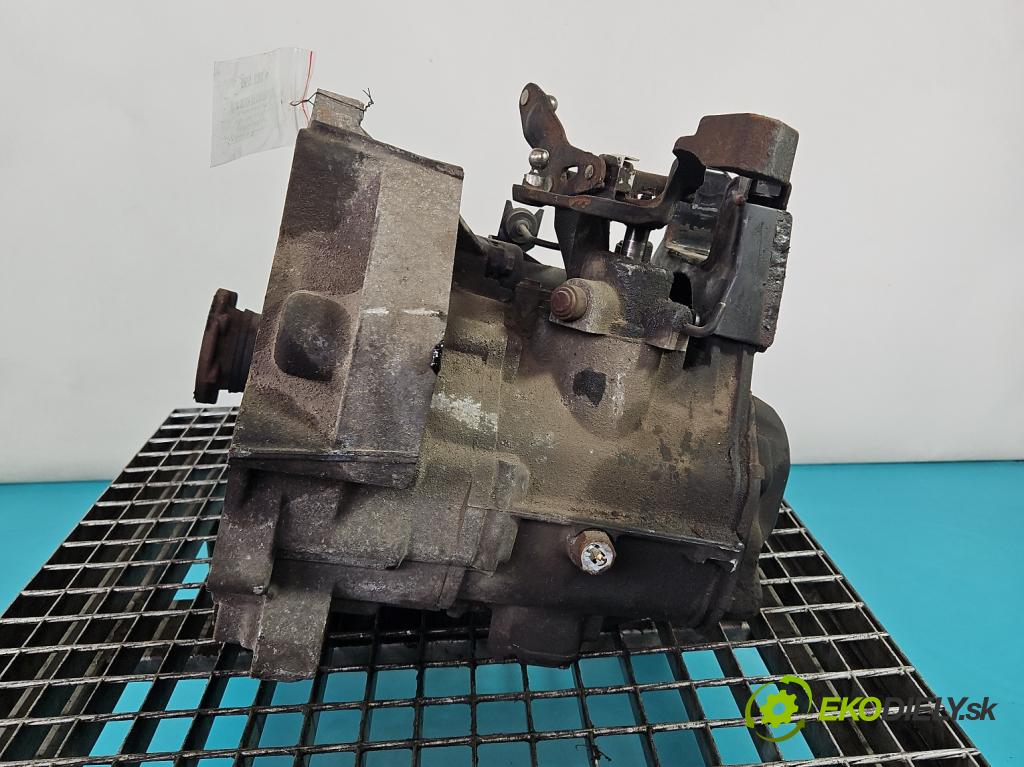 Vw Polo IV 9N 2001-2009 1.2 6V 54 HP manual 40 kW 1198 cm3 3- prevodovka stupeň,rýchlosť manual GSH