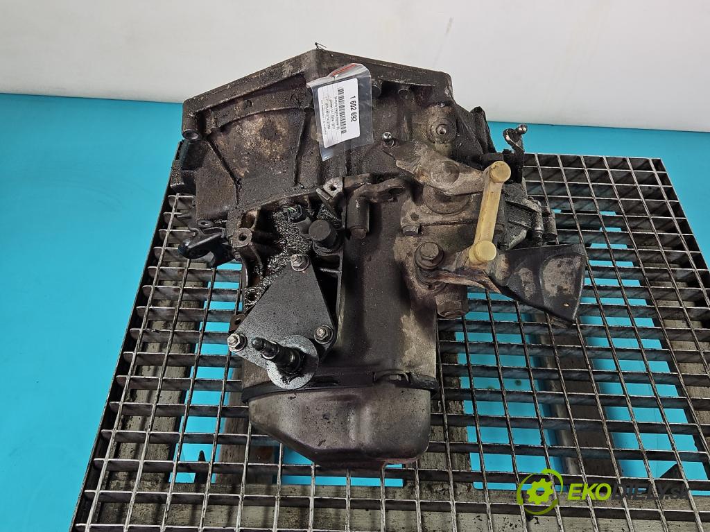 Citroen C4 I 2004-2011 1.4 16V 88 HP manual 65 kW 1360 cm3 5- prevodovka stupeň,rýchlosť manual 20CQ15