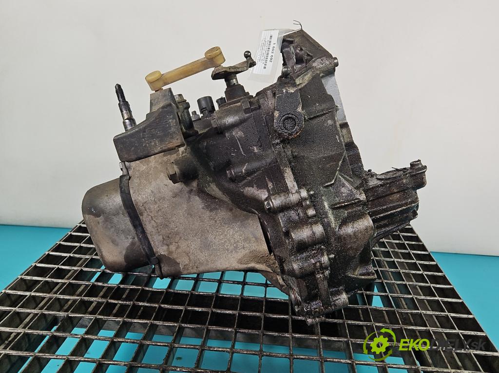 Citroen C4 I 2004-2011 1.4 16V 88 HP manual 65 kW 1360 cm3 5- prevodovka stupeň,rýchlosť manual 20CQ15