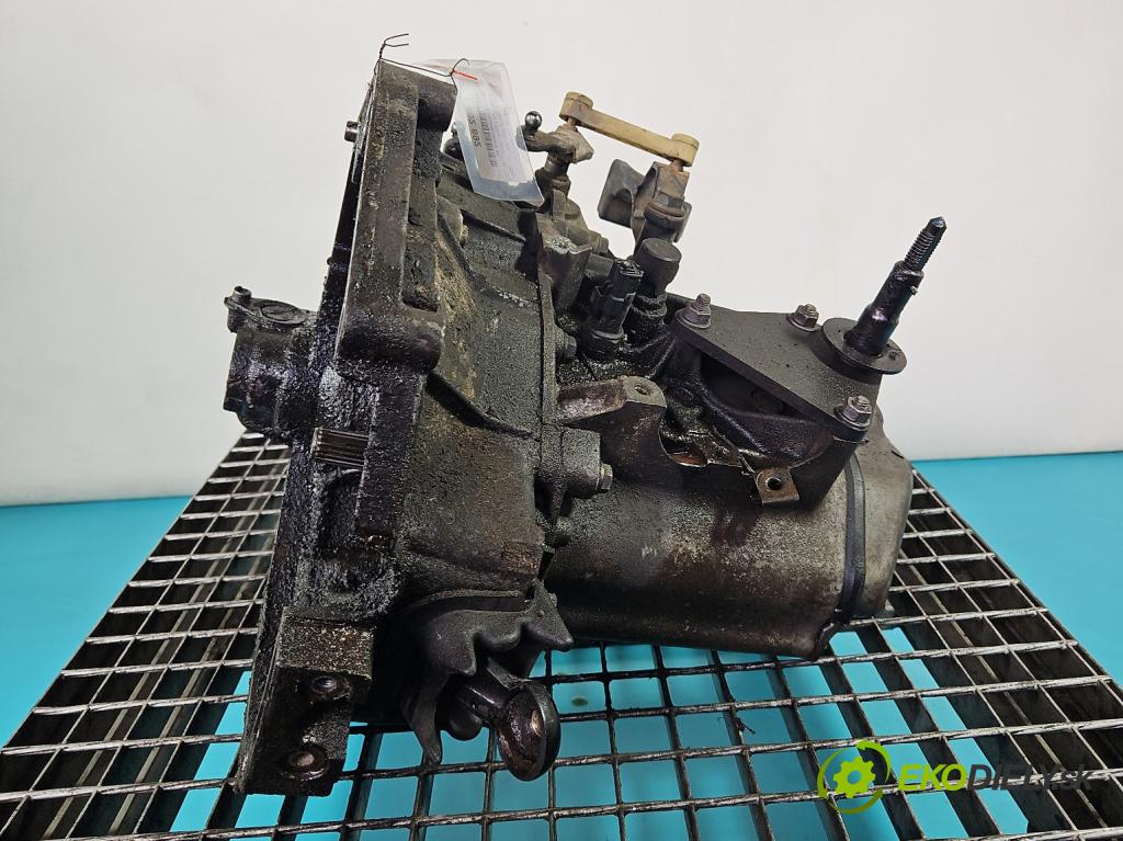Citroen C4 I 2004-2011 1.4 16V 88 HP manual 65 kW 1360 cm3 5- prevodovka stupeň,rýchlosť manual 20CQ15