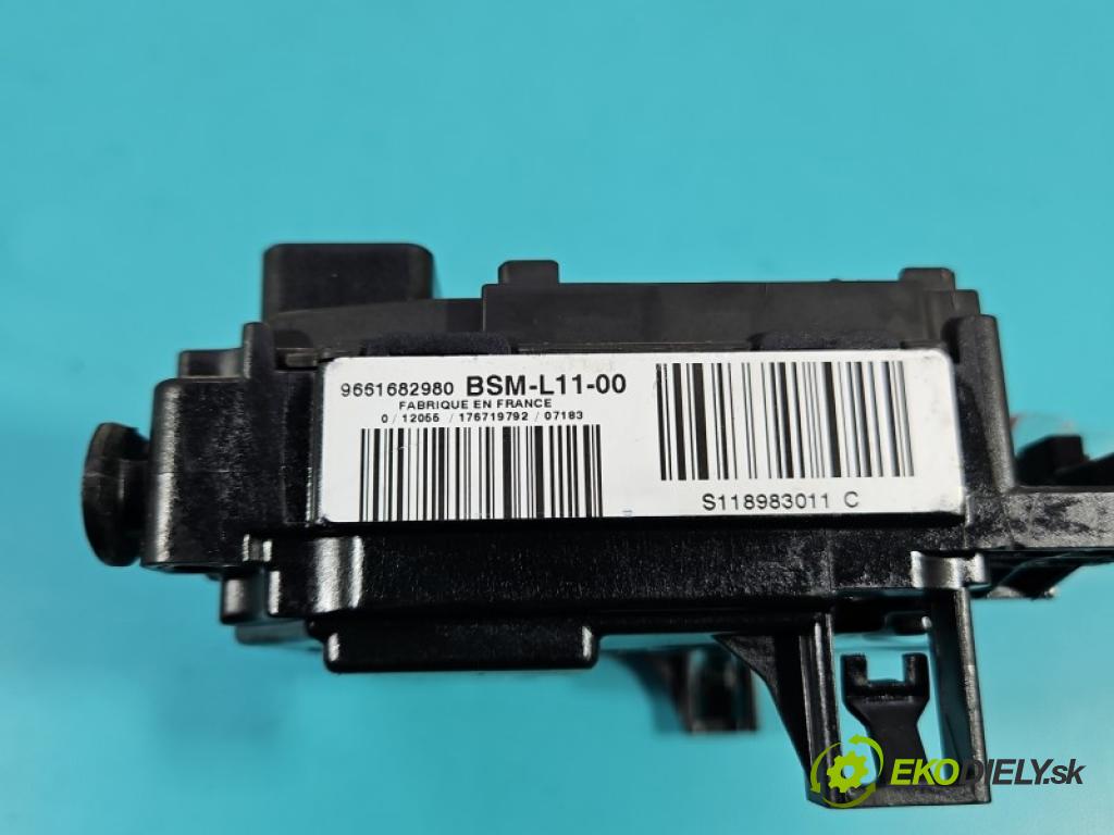 Citroen C4 I 2004-2011 1.4 16V 88 hp manual 65 kW 1360 cm3 5- řídící jednotka 9661682980