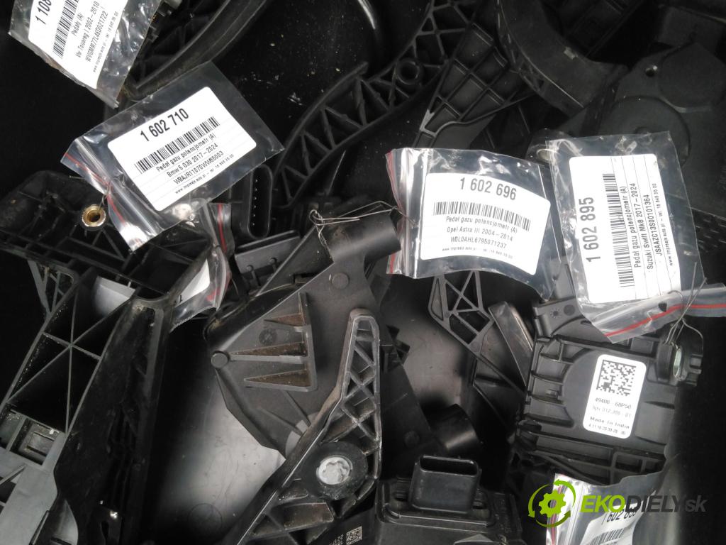 Bmw 5 G30 2017-2024 2.0 T 184hp automatic 135 kW 1998 cm3 4- pedal plyn potenciometr: 6859999
