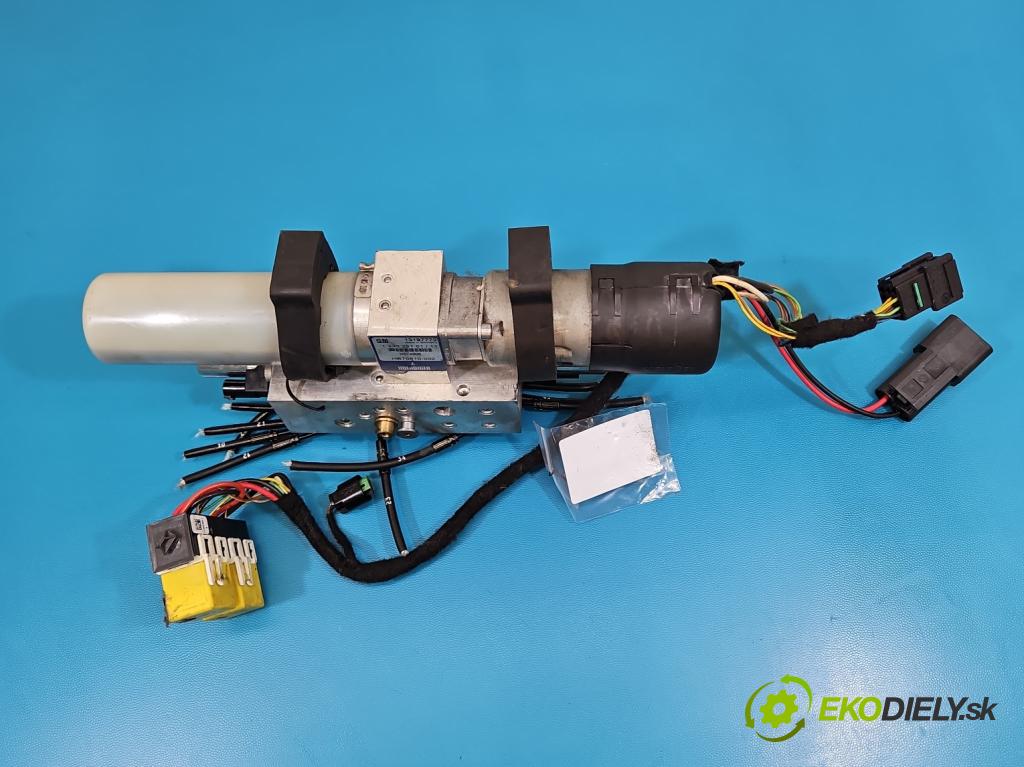 Opel Astra III 2004-2014 1.8 16V 140 HP manual 103 kW 1796 cm3 2- pompa ostatné 13197772