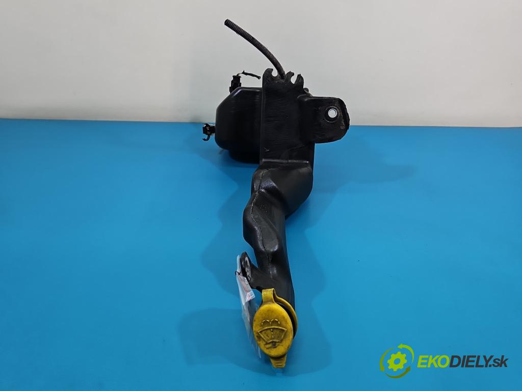 Opel Astra III 2004-2014 1.8 16V 140 HP manual 103 kW 1796 cm3 2- nádržka tekutina: ostrekovačov