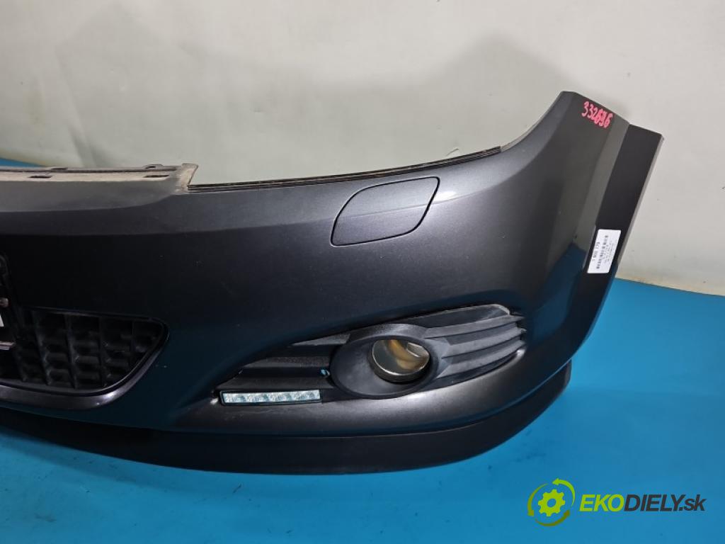 Opel Astra III 2004-2014 1.8 16V 140 HP manual 103 kW 1796 cm3 2- nárazník predné 13143158 (Kľučka dverí ostatné)