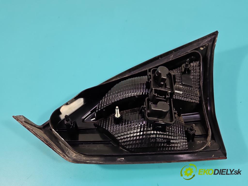 Ford C-Max II 2010-2019 2.0 tdci 140 HP manual 103 kW 1997 cm3 5- svetlo / reflektor zadné ľavé  (Kľučka dverí ostatné)