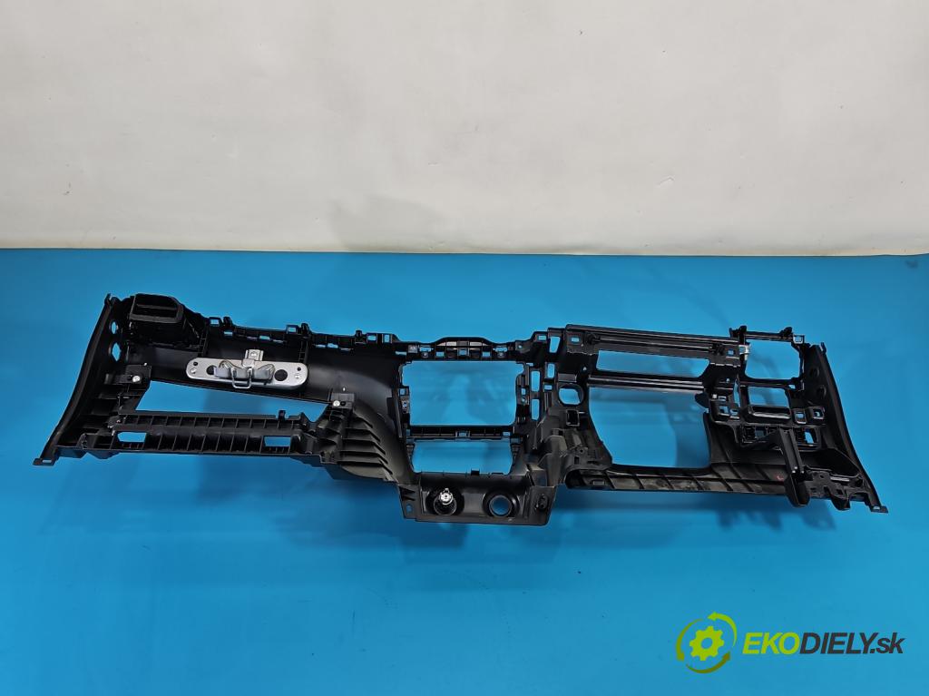 Suzuki Swift Mk8 2017-2024 1.0 T 111KM manual 82 kW 998 cm3 5- kryt plast 73121-52R5