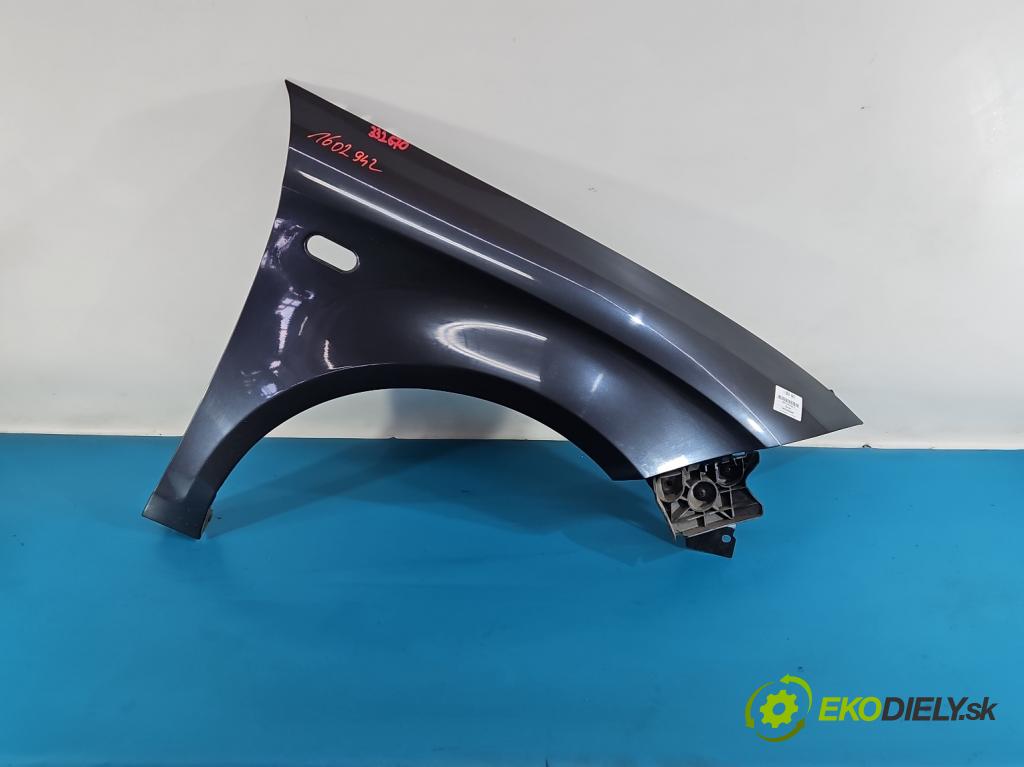 Seat Altea 1.8 TFSI 160 hp manual 118 kW 1798 cm3 5- blatnik přední pravý  (Klika dveří ostatní)