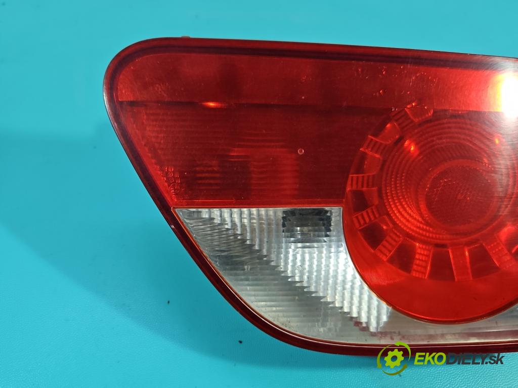 Seat Altea 1.8 TFSI 160 HP manual 118 kW 1798 cm3 5- svetlo / reflektor zadné pravé 5P8945094D (Kľučka dverí ostatné)